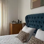 Blue Petrol - Ocean Double Private In Barbuja Apartment *